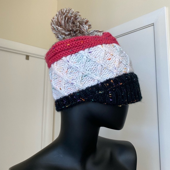Knitted Winter Hat - Picture 3 of 4